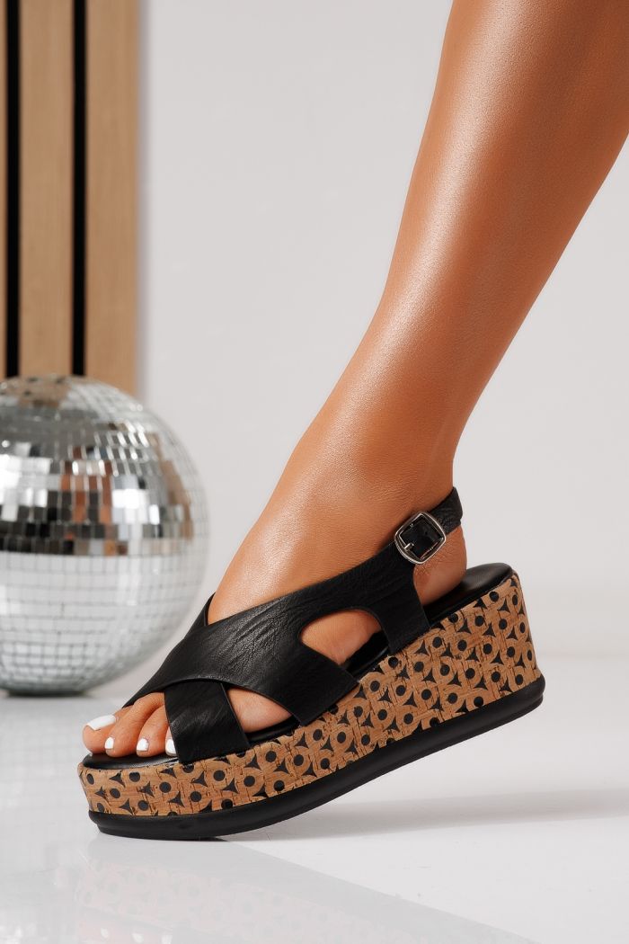 Дамски сандали с платформа черни от еко кожа Anais #24969