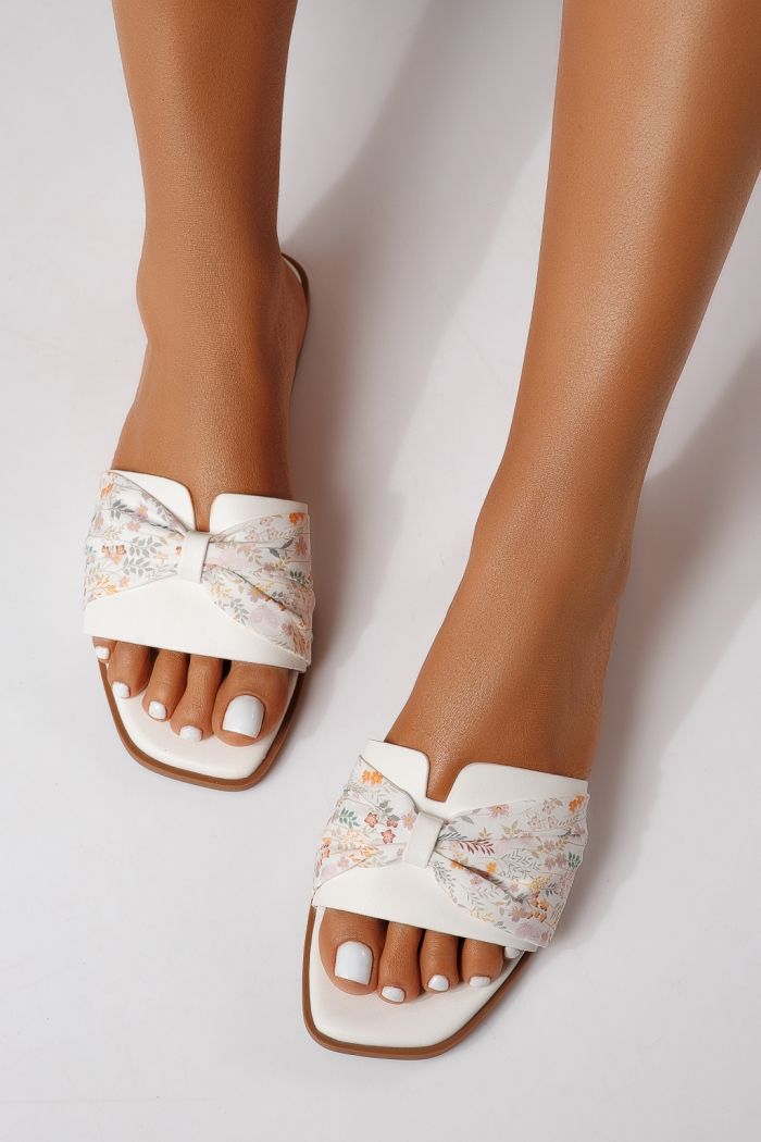 Дамски чехли бели от обърната еко кожа Valeria #25058