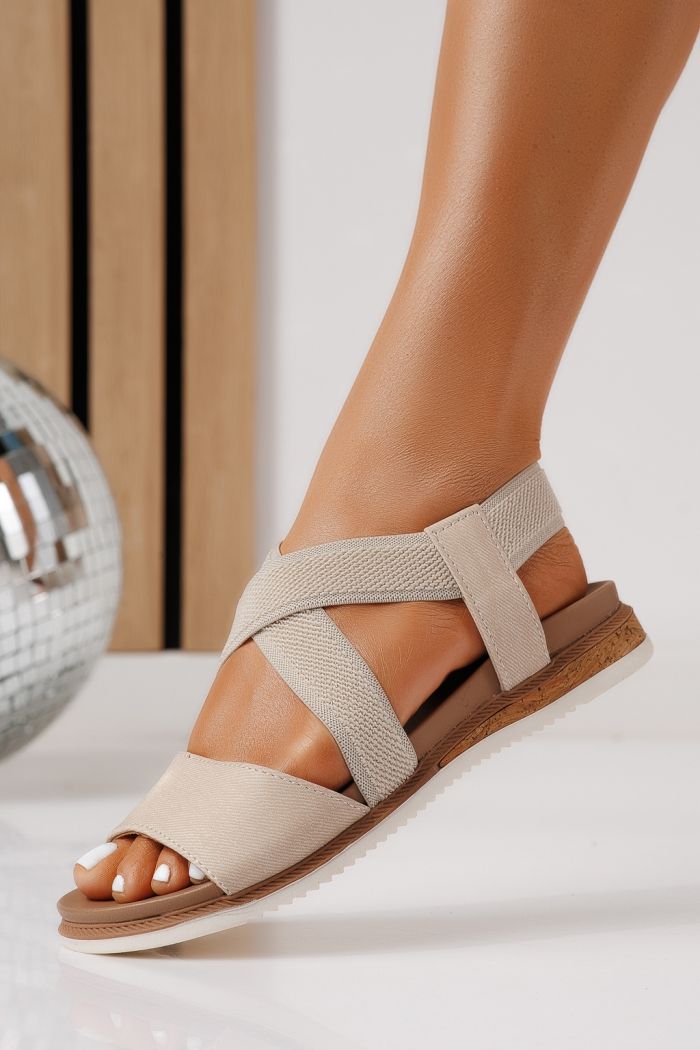 Дамски сандали с ниска подметка бежови от еко кожа Yara #25153