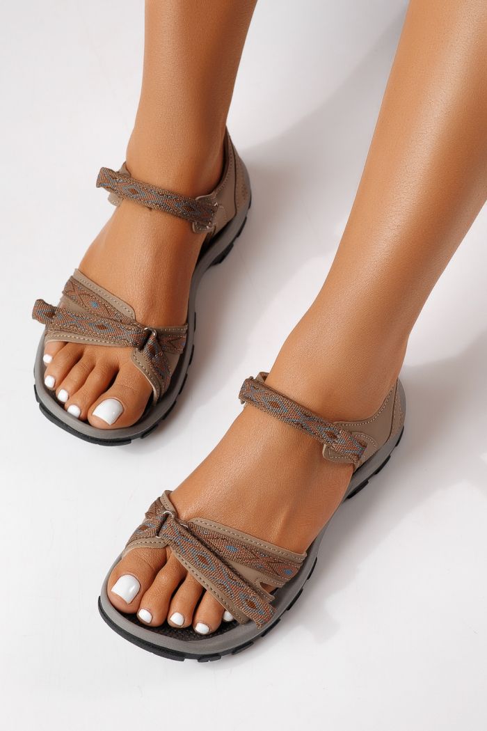 Дамски сандали с ниска подметка каки от текстилен материал Kaida #25142