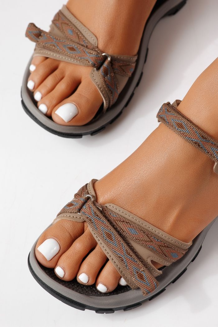 Дамски сандали с ниска подметка каки от текстилен материал Kaida #25142