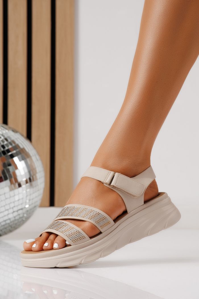 Дамски сандали с платформа бежови от еко кожа Leticia #25035