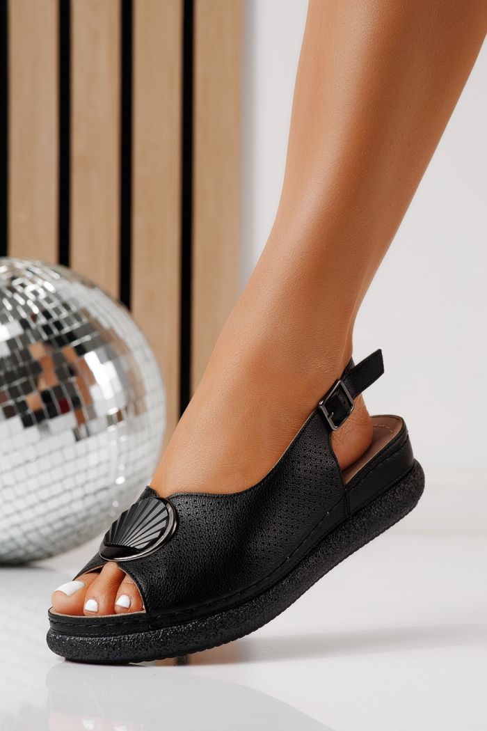 Дамски сандали с платформа черни от еко кожа Noelia #25047