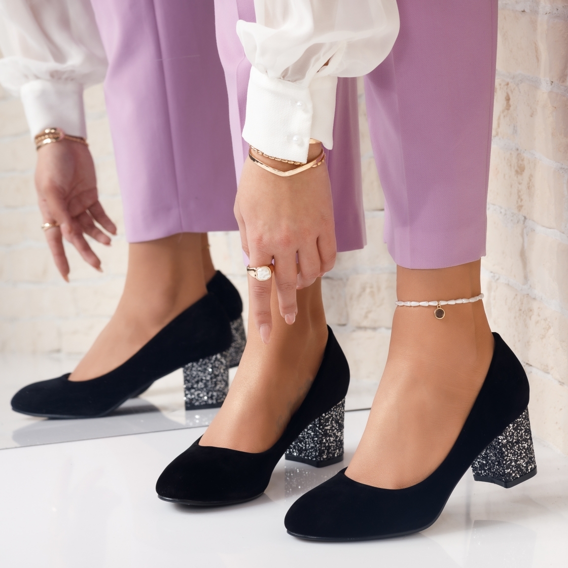 Дамски обувки на ток Isabela Черен #3920M