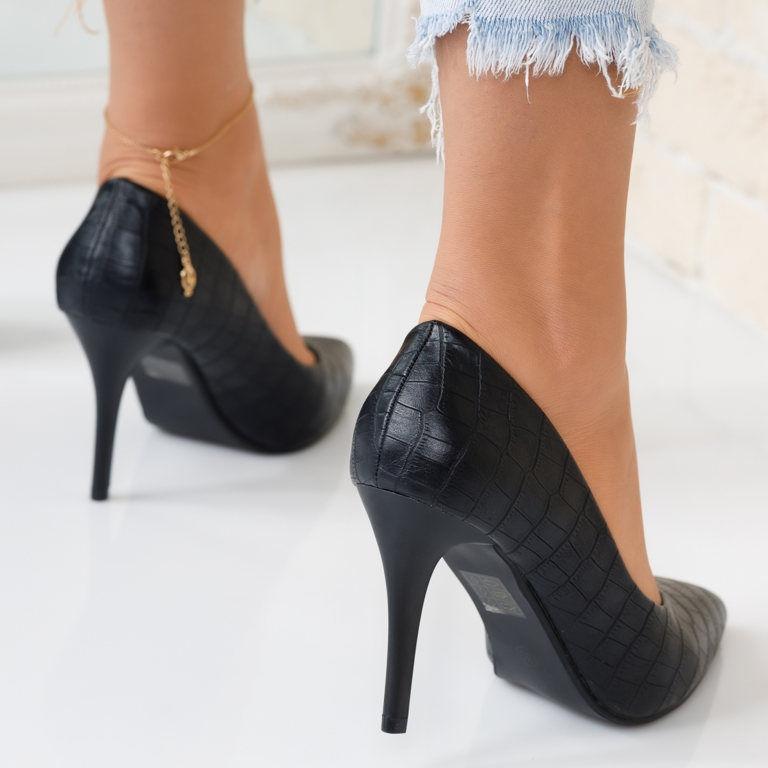 дамски обувки с токчета Kyra черен #3931M