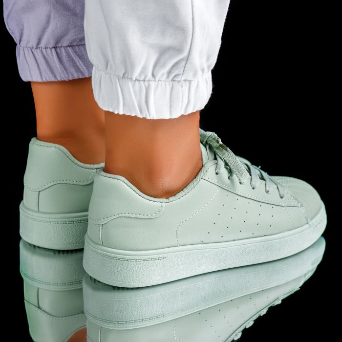 Дамски спортни обувки Antonia зелено #6696M