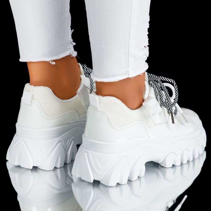 Дамски спортни обувки Lorena белина #6765M