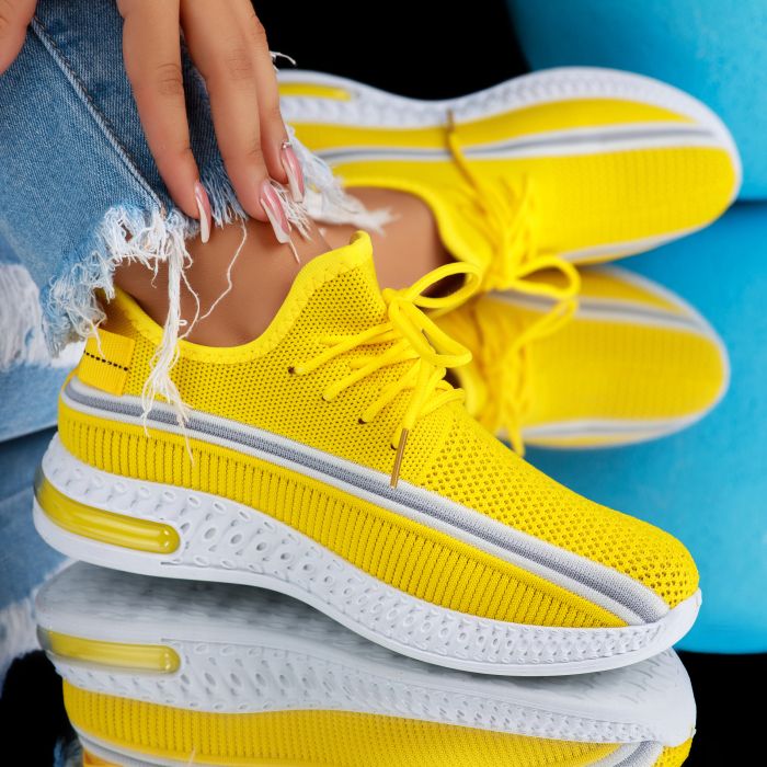 Дамски спортни обувки Olivia Жълто #6850M