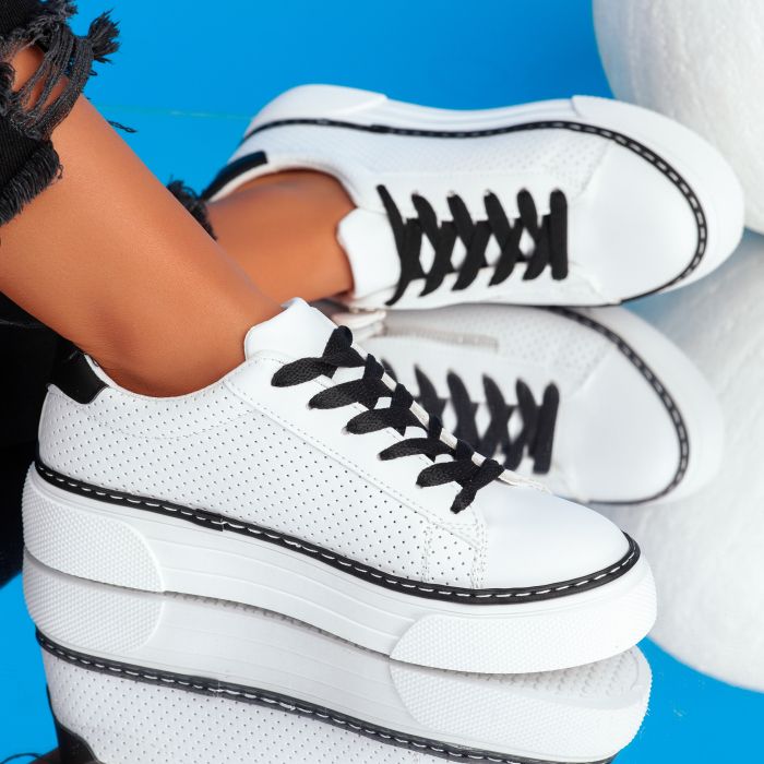 Дамски спортни обувки Brooky Черен #9025