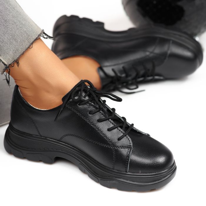 Спортни обувки от естествена кожа Daisy черен #9458
