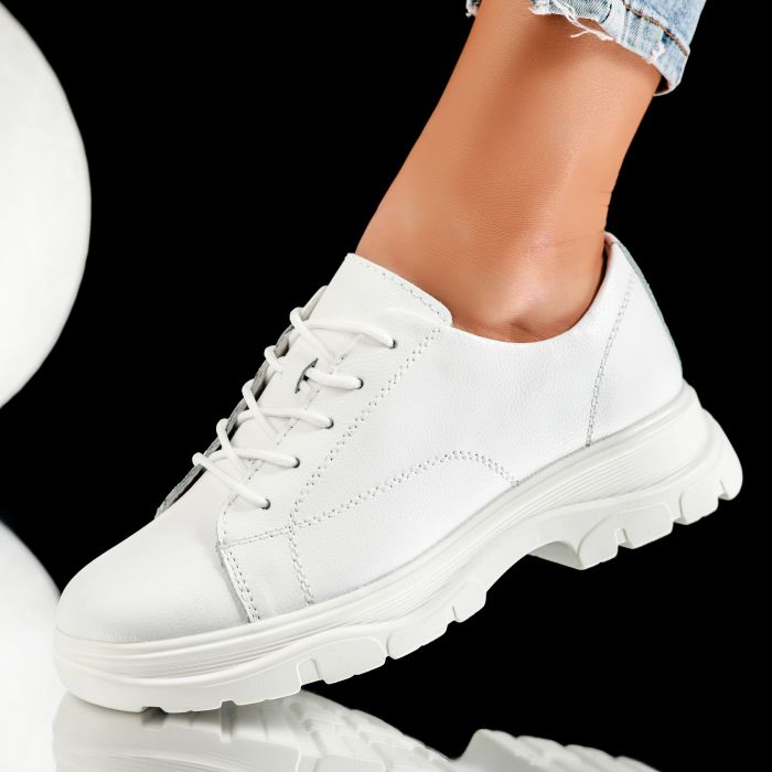 Спортни обувки от естествена кожа Daisy Бяла #9459