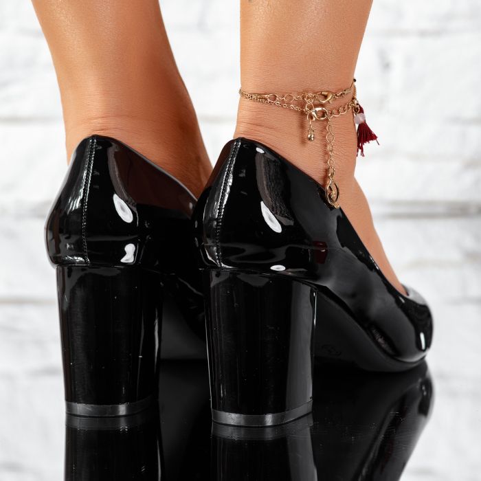 Дамски обувки с токчета Miller Черен #9643