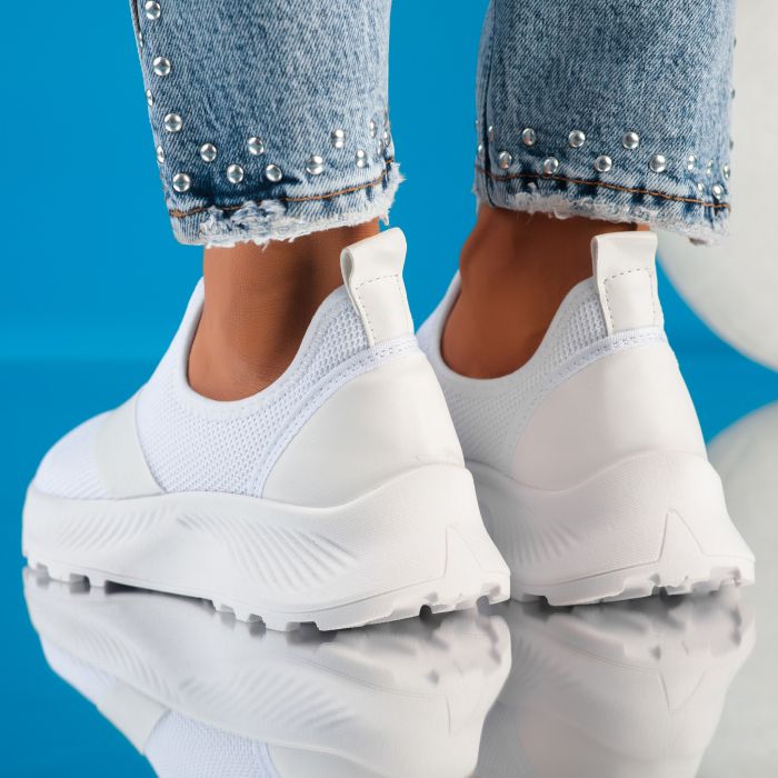 Дамски спортни обувки Aria белите #10452