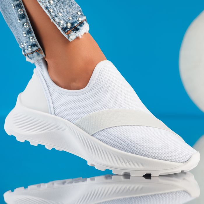 Дамски спортни обувки Aria белите #10452