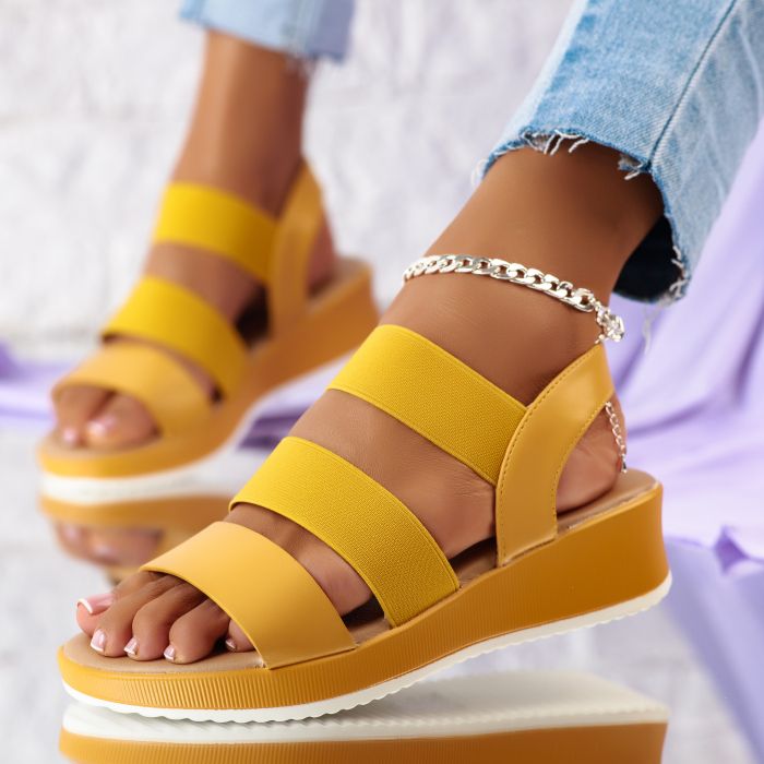 Дамски сандали на платформа Harper жълт #10657