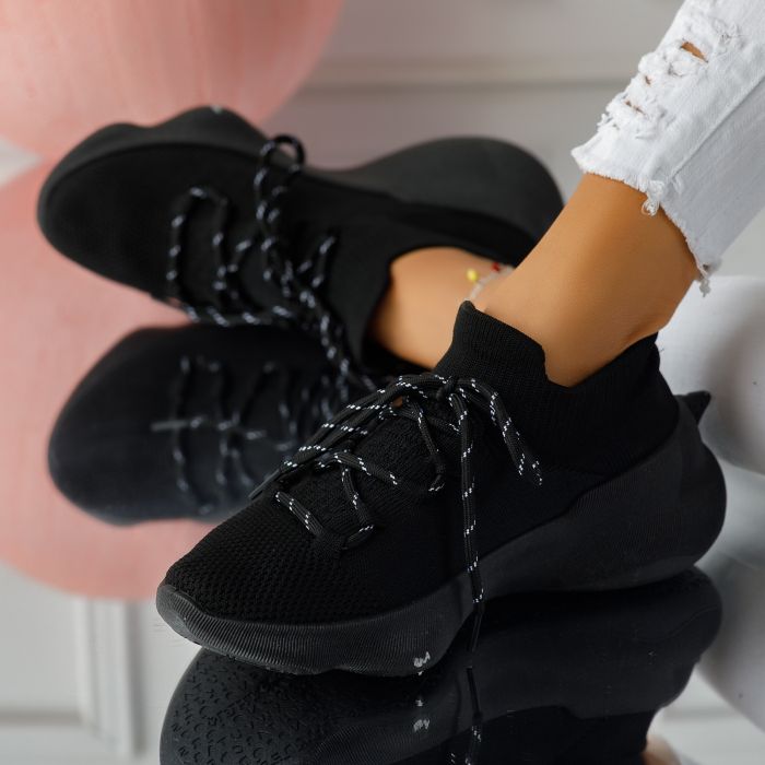 Дамски спортни обувки Ilinca Черен #11196