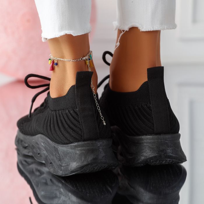 Дамски спортни обувки Antonia Черен #11214