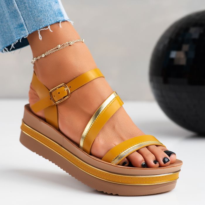 Дамски сандали на платформа Luana жълто #11765