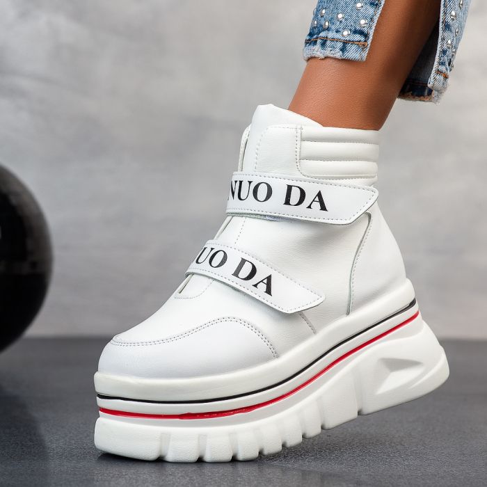 Дамски спортни обувки с платформата Ferb Бяло #12236