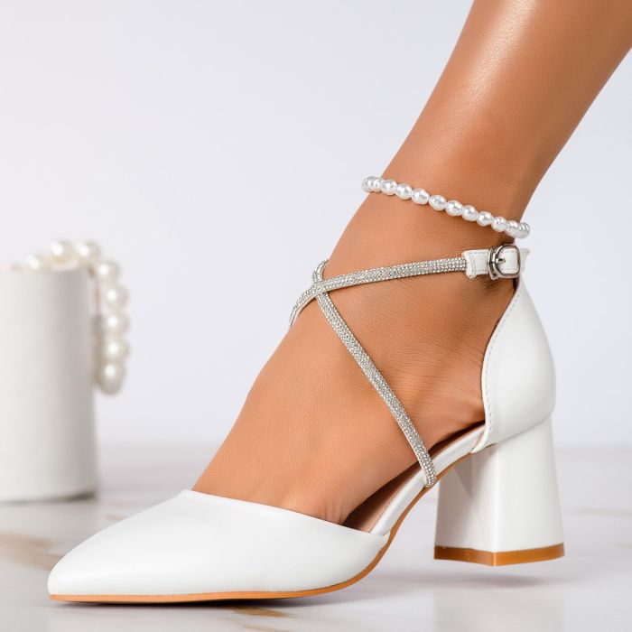 Дамски обувки с ток Luana бяло #13336
