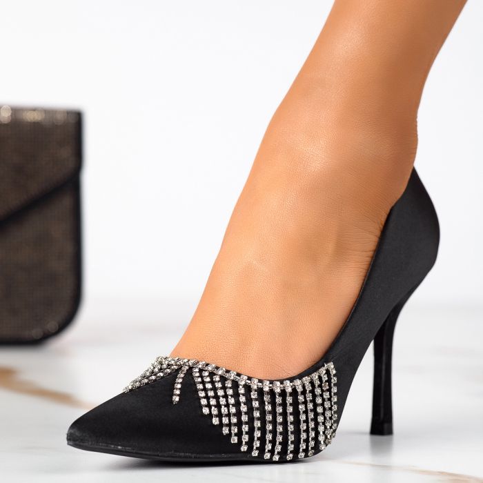 Дамски обувки с ток Sofia черен #13291